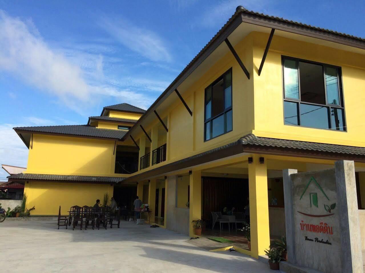 Baan Pordeedin Hotel Chiang Rai Ngoại thất bức ảnh